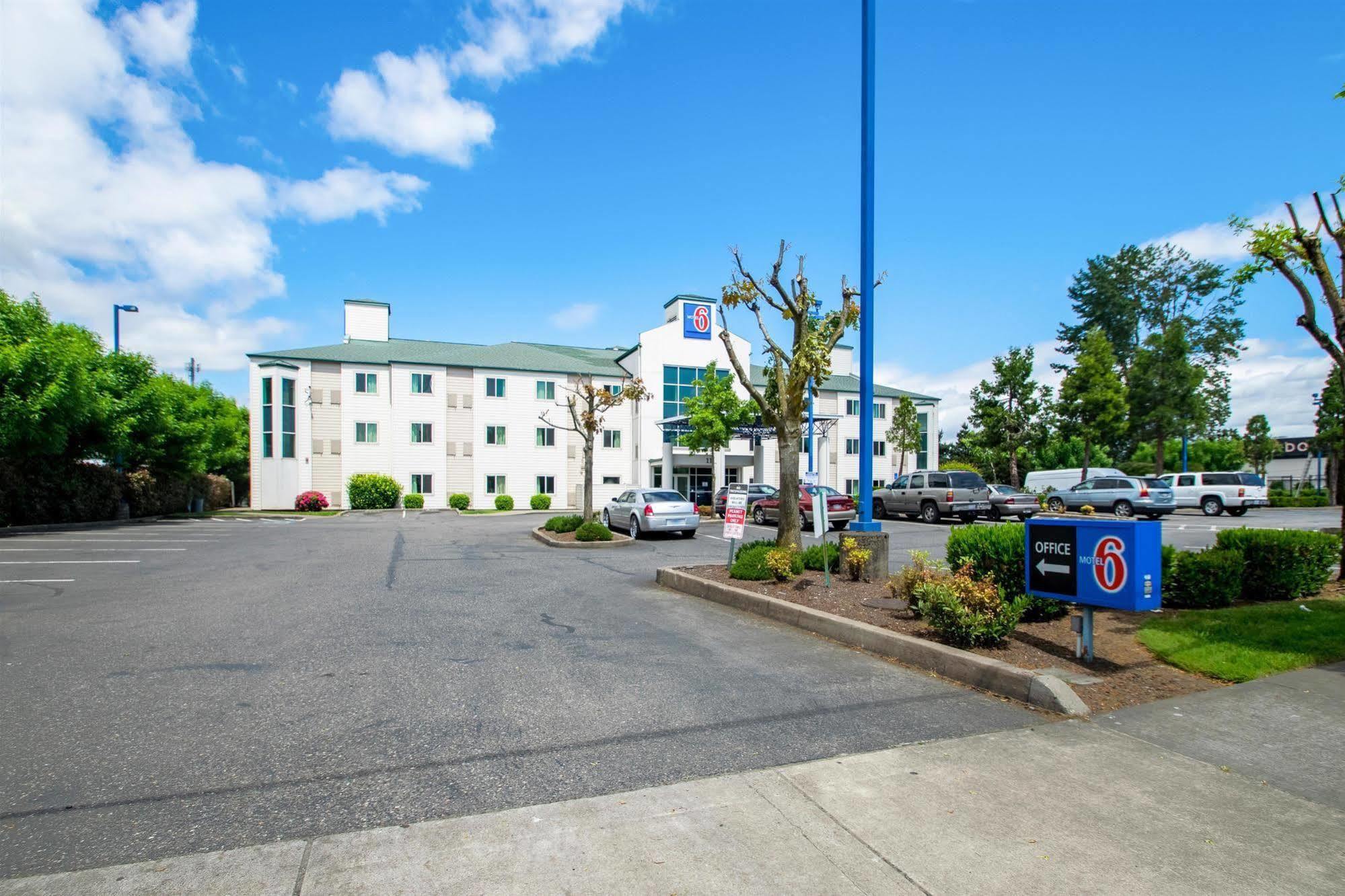 Motel 6-Portland, Or - I-5 Bagian luar foto